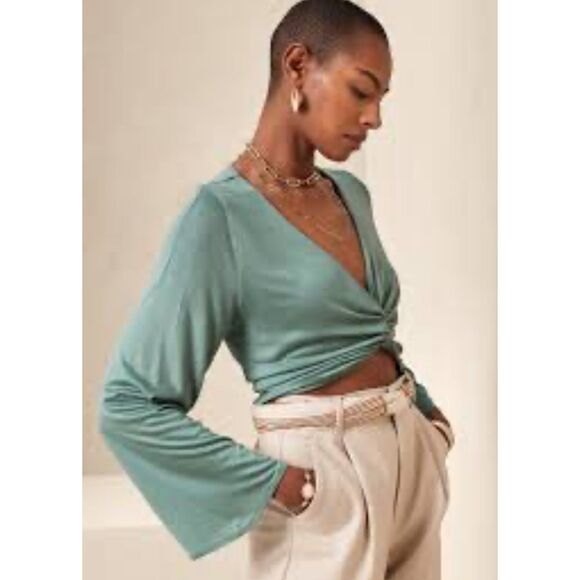 BUNDLE OF 2 - ANN TAYLOR Smocked Peplum Top, BANANA REPUBLIC FACTORY SilkyLuxe - Picture 2 of 15